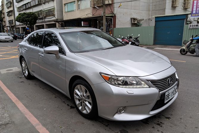 [Chinese Driver Charter Sedan] 1 to 4 People ★ Taoyuan Airport ↔ Taipei City Hotel Airport Transfer [One Way] - Good To Know