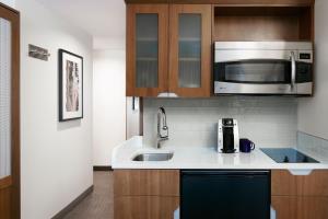 Club Quarters Hotel Grand Central, New York - About Your Stay