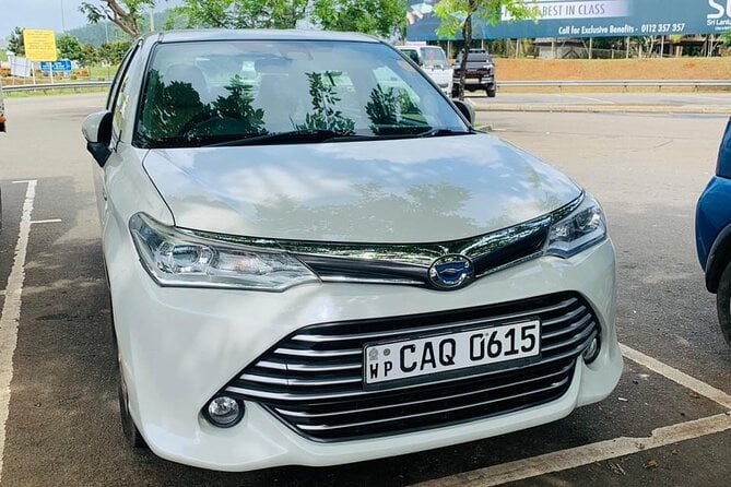 Colombo Airport to Sigiriya Private Transfer