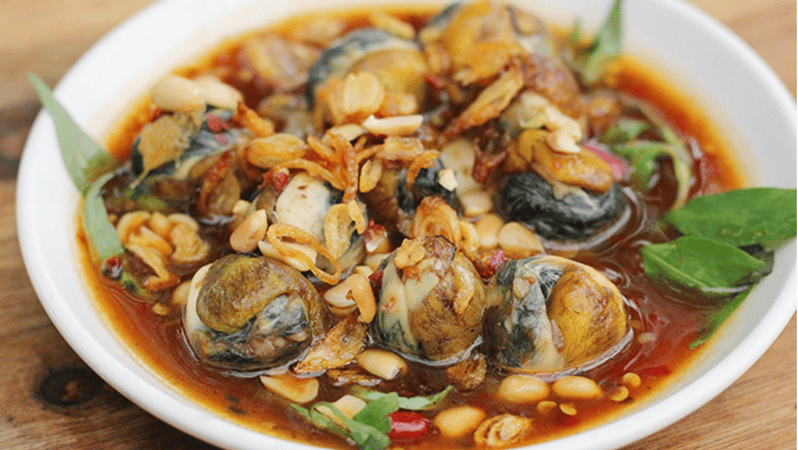 Da Nang: Local Street Food Walking Tour
