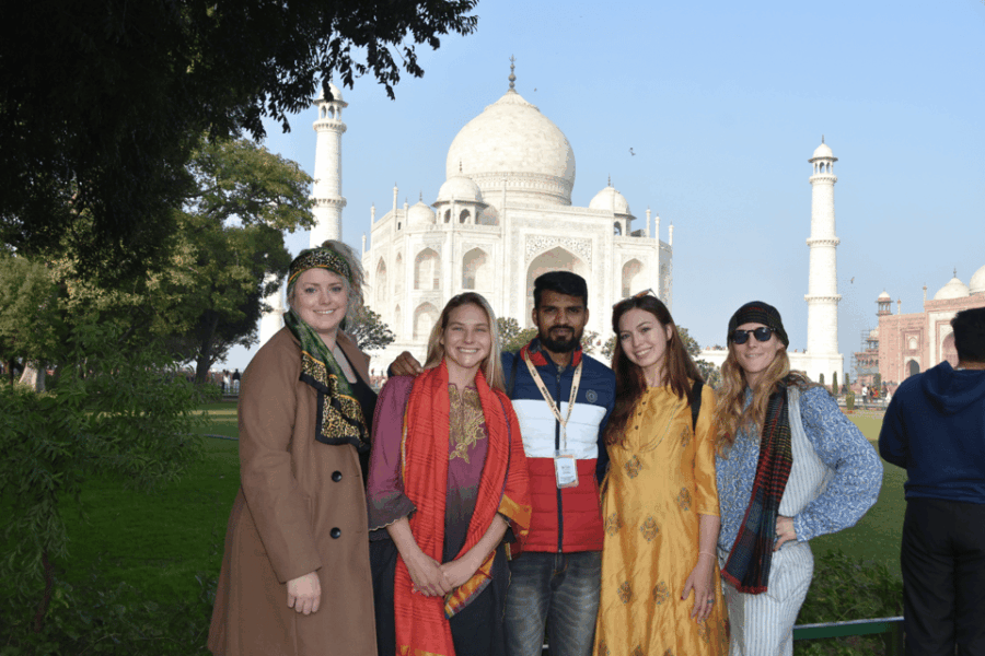 Delhi: Airport to Airport Layover Taj Mahal City Tour By Car
