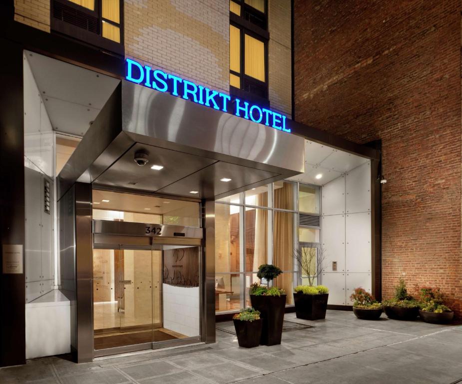 Distrikt Hotel New York City, Tapestry Collection by Hilton Review