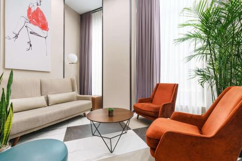 DoubleTree by Hilton Hotel New York City - Chelsea - About Your Stay