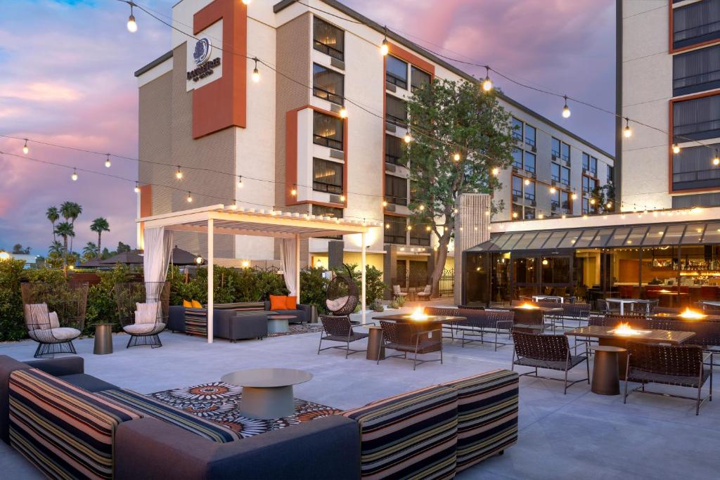 DoubleTree by Hilton San Bernardino Review