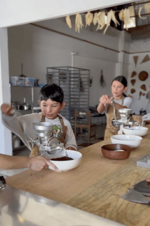 ✨Make Chocolate to Take Home Oaxacan Style ☕️✨ - Key Points