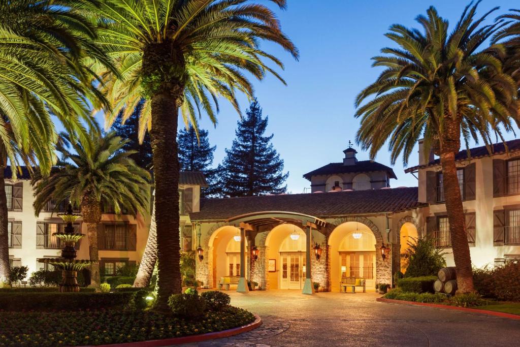 Embassy Suites by Hilton Napa Valley Review