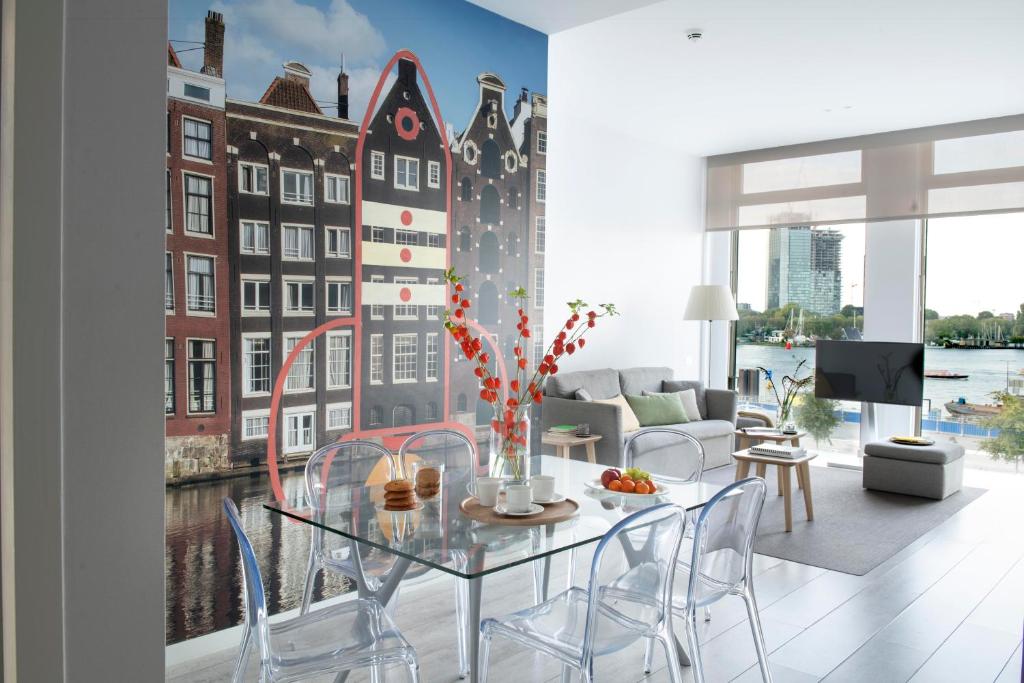 Eric Vökel Boutique Apartments - Amsterdam Suites - About Your Stay