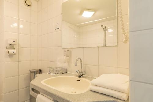 Fletcher Hotel-Restaurant Amelander Kaap - About Your Stay