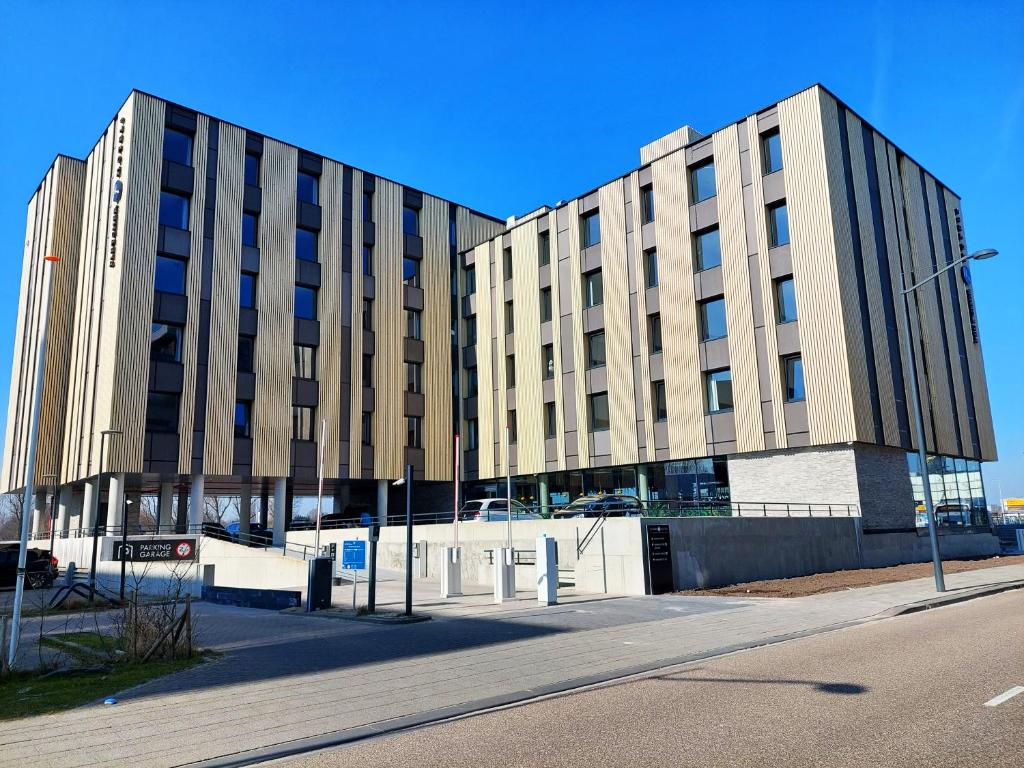 Fletcher Hotel Rotterdam-Airport - About Your Stay