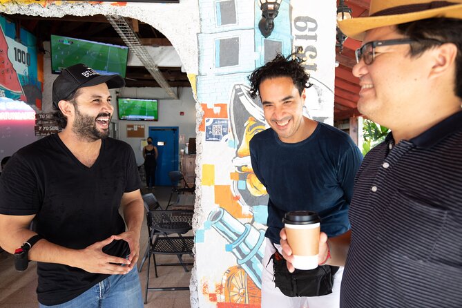 Foodie Neighborhood Walking Tour in Panama