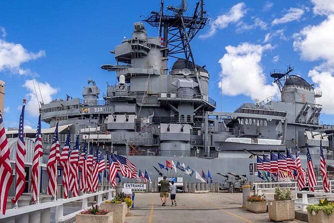 Full Day Tour Ultimate Pearl Harbor Deluxe Experience From Hilo - Complimentary Items and Amenities
