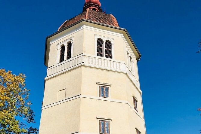 Fun & Mobile Scavenger Hunt Through Graz