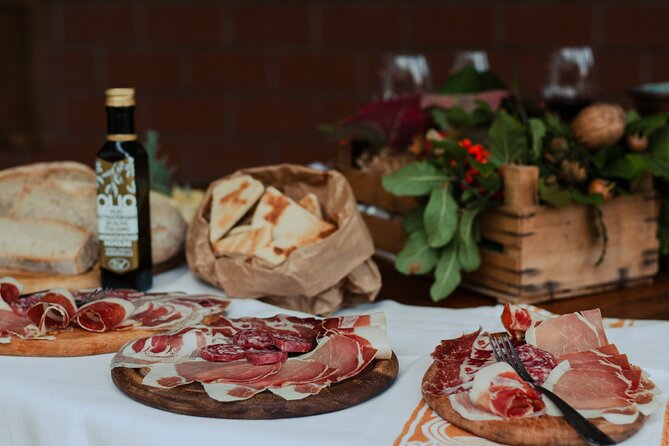 Guided Tour at Cantina Da Vittorio With Tastings