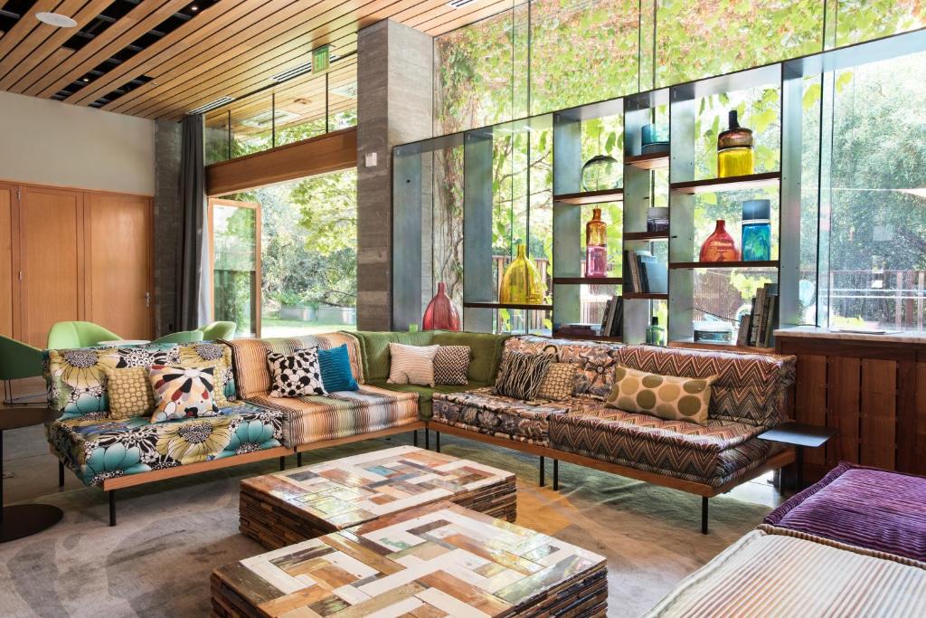 H2hotel Review