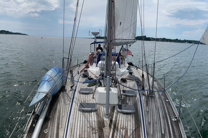 Half-Day Private Sailing in Sag Harbor and Shelter Island - Key Points