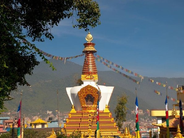 Half Day Sightseeing Kathmandu ( Swaymbunath Stupa and Pasupati Temple)