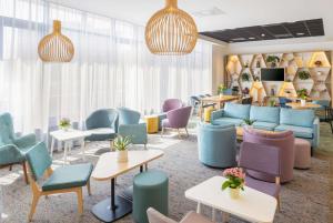 Hampton by Hilton Amsterdam Airport Schiphol - About Your Stay