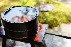 Hanare No Yado Kamigakure - Key Points