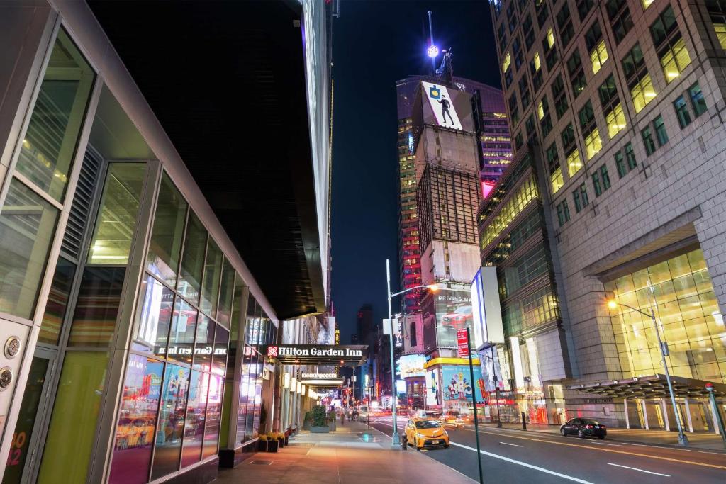 Hilton Garden Inn New York – Times Square Central Review