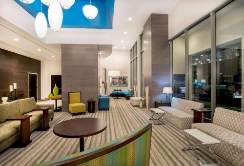 Hilton Garden Inn NYC Financial Center/Manhattan Downtown - About Your Stay