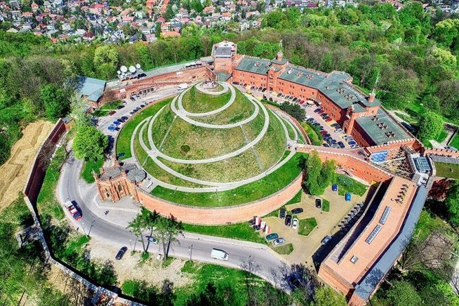 Historical Sightseeing of Krakow City - Included Features