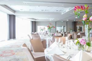 Holiday Inn Amsterdam - Arena Towers, an IHG Hotel - About Your Stay