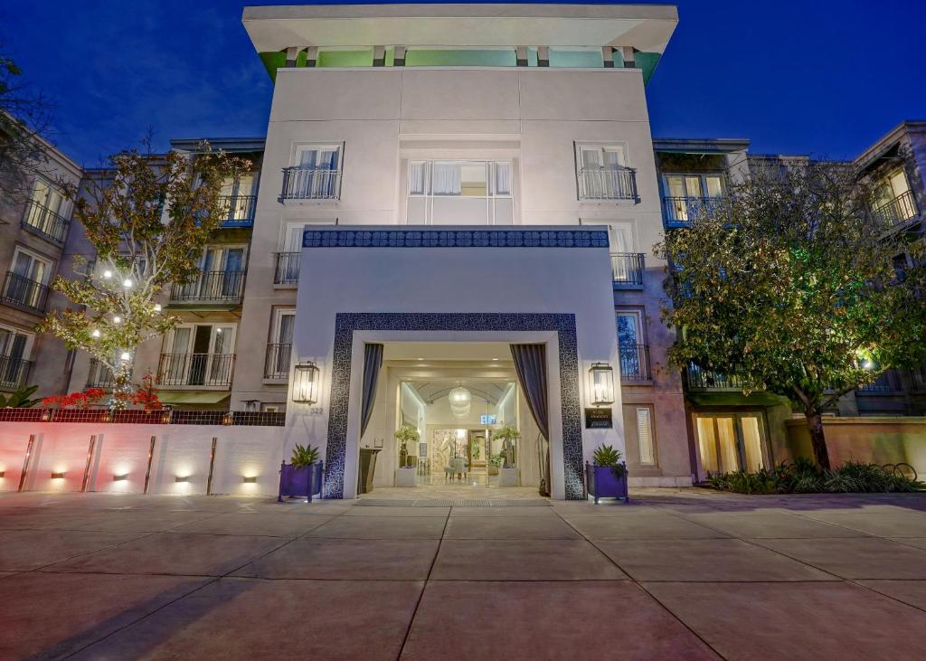 Hotel Amarano Burbank-Hollywood Review