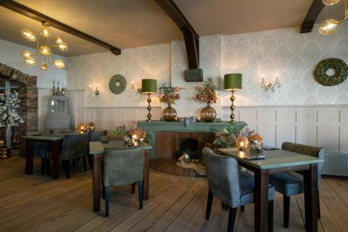 Hotel Arcen - About Your Stay