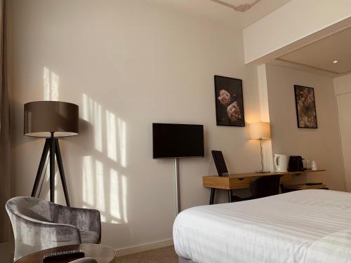 Hotel Grand Canal - About Your Stay
