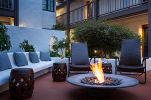 Hotel Pacific - About Your Stay