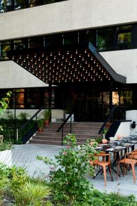 Hotel V Fizeaustraat - About Your Stay