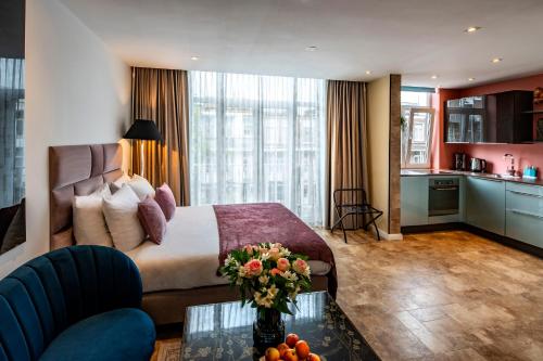 Jupiter Hotel - About Your Stay