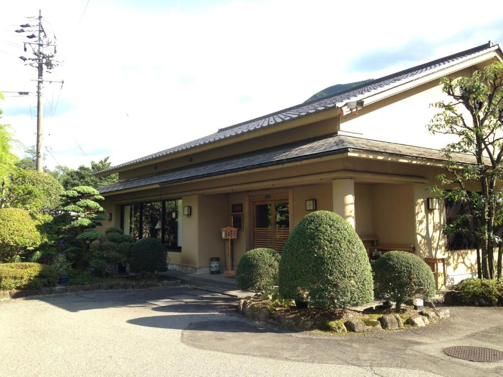 Kawakamiya Kasuitei - Key Points