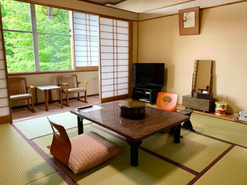Kirishimaya Ryokan - Key Points