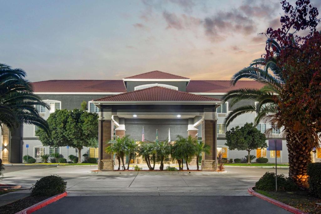 La Quinta by Wyndham Visalia/Sequoia Gateway Review