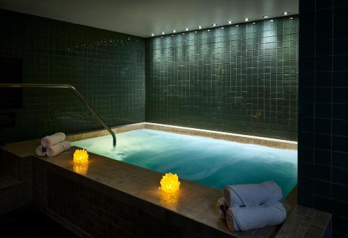 Mandarin Oriental, Boston - About Your Stay