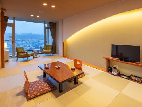 Mikuma Hotel - Key Points