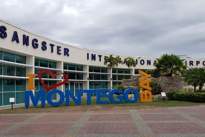 Montego Bay Airport Transfer to Kingston Hotels - About Your Stay