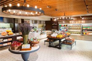 New York Hilton Midtown - About Your Stay