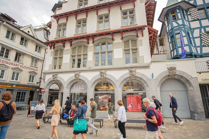Old Town Tour Through St.Gallen