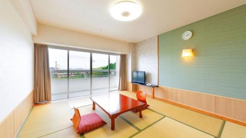 Ooedo Onsen Monogatari Hotel Reoma No Mori - Key Points