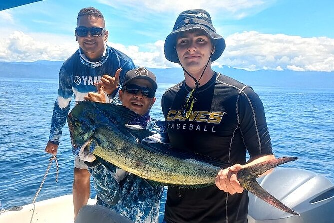 Private Full-Day Sport Fishing Trolling in Uvita