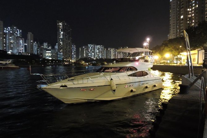 Private Romantic Dinner for 2 on Luxury Yacht