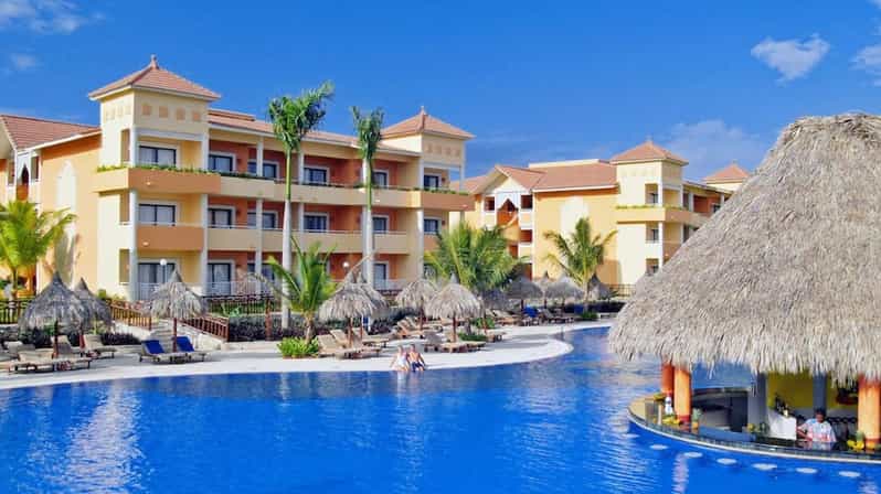 Private Transfer From Bahia Principe Bavaro to SDQ