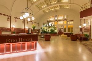 Rho Hotel - Location and Accessibility