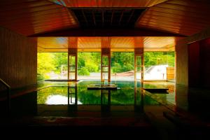 Sakaya Ryokan Yoshina Onsen - Key Points