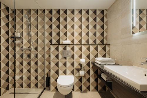 Savoy Hotel Rotterdam - About Your Stay