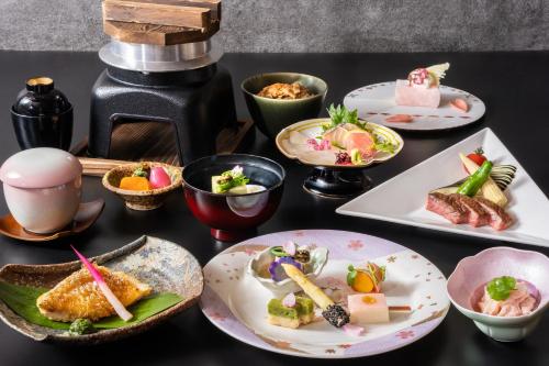 Suisui Garden Ryokan (in the Art Hotel Kokura New Tagawa) - Key Points