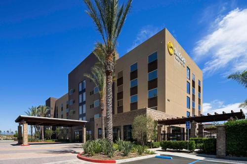 SunCoast Hotel Anaheim, Tapestry Collection by Hilton - About Your Stay