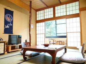 Takaragawa Onsen Ousenkaku - Key Points
